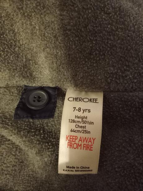 Vetrovka, cherokee,128