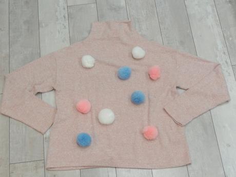 Pulover s brmbolcami, stradivarius,l