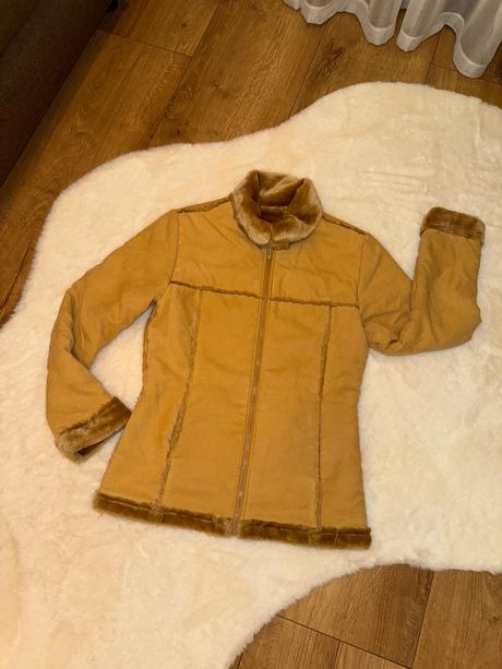 Zateplená semišová bundička, s