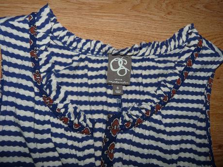 Pásikové s volánom, s