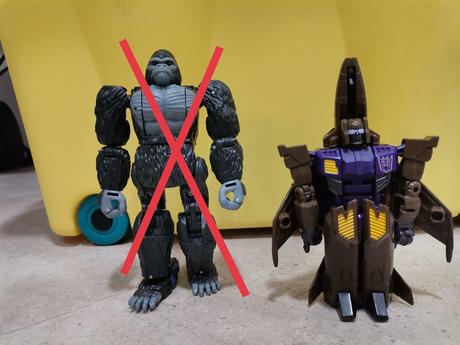 Transformer auto a stíhačka, 