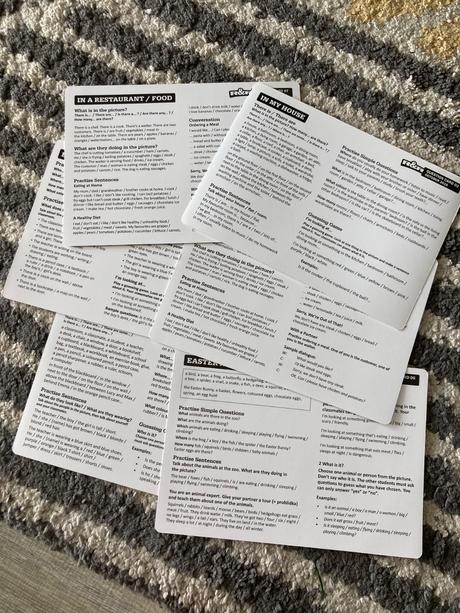 Časopisy r&r, karty a cd, 