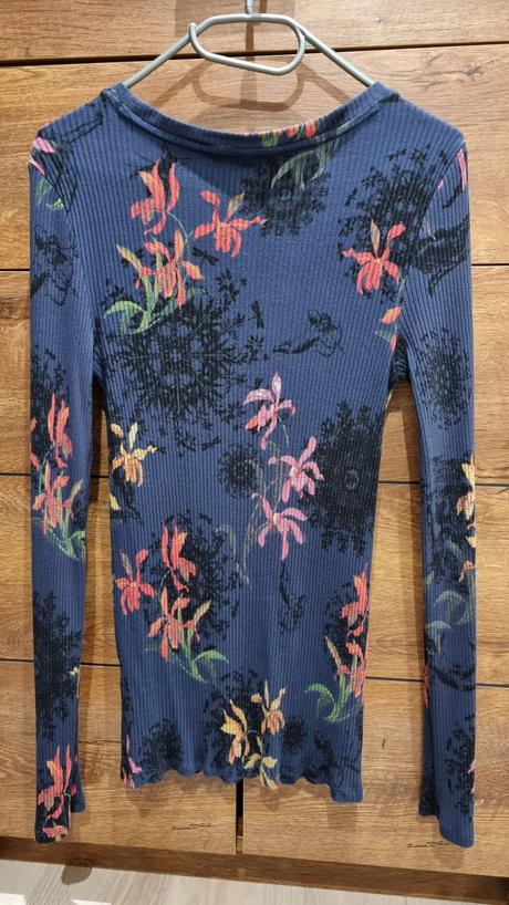 Desigual 2 tričká, desigual,l