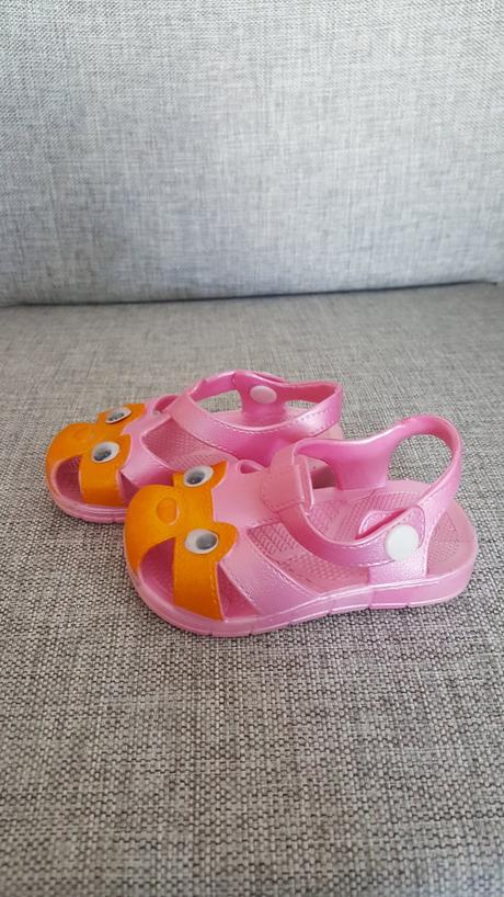Sandálky, 19
