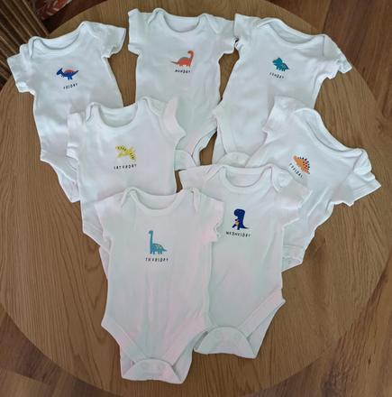 Body s dinosaurami 7 ks, 56