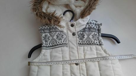 Zateplená vestička, 128