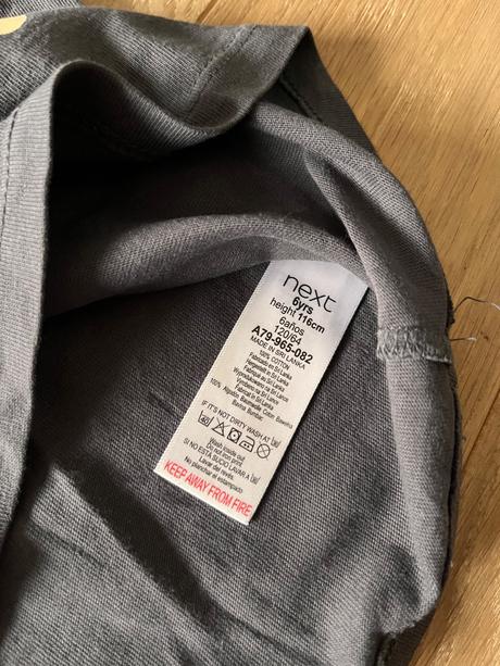 Tričko s duchmi, next,110