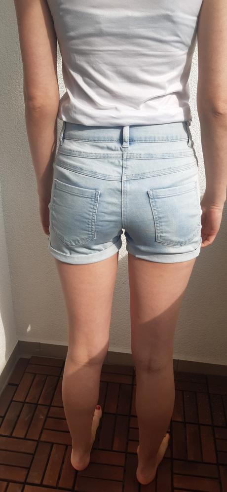 Rifľové kraťasy, 34