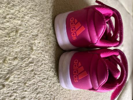 Predam botasky malo nosene, adidas,22