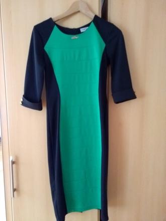 Čierno zelené šaty, 