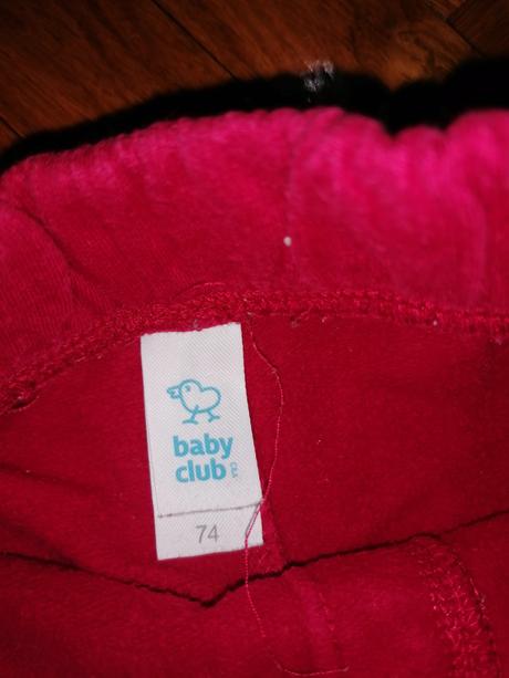 Červené tepláky, baby club,74