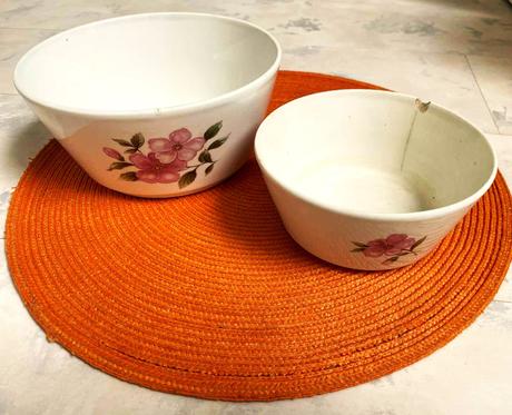 Staré vidiecke misky 2 ks,