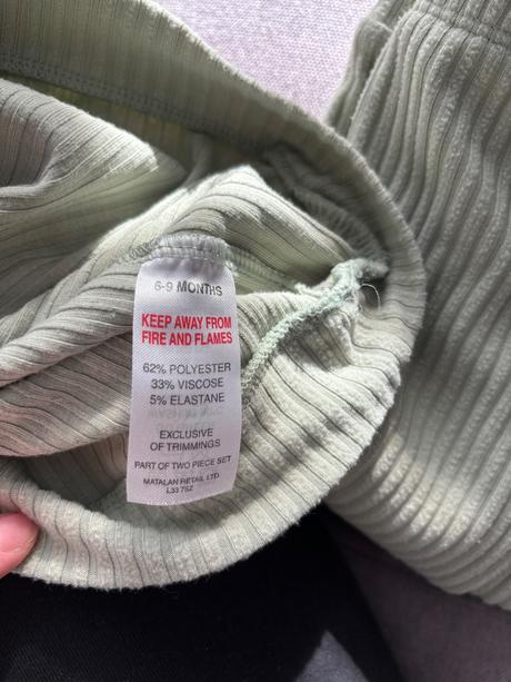 Teplakova súprava, 74