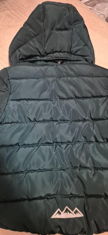 Bunda lindex, vel. 122, lindex,122