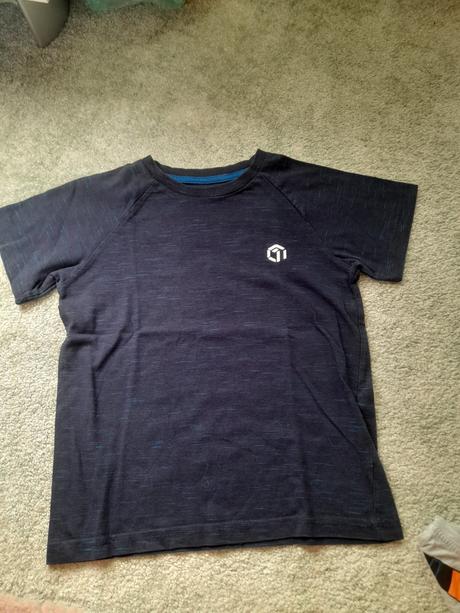 Tričko+jedno k nemu ako darček, f&f,116