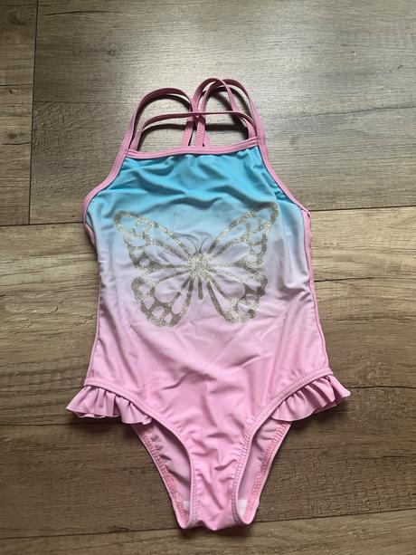 Plavky pre dievča, 98