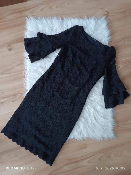 Čierne elastické, čipkované šaty, orsay,m