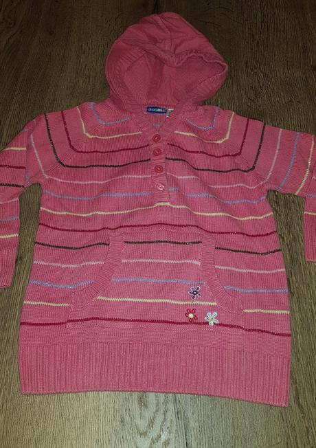 Ružový pulóver, lupilu,98