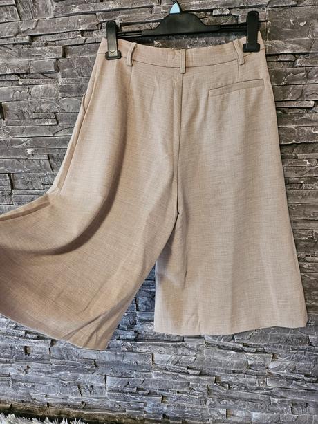 Damske elegantné culotte kraťasy, m