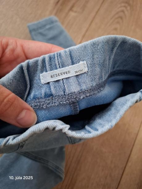 Legíny, reserved,74