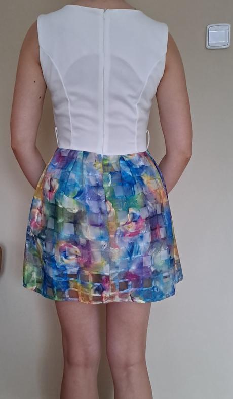 Slávnostné šaty, s