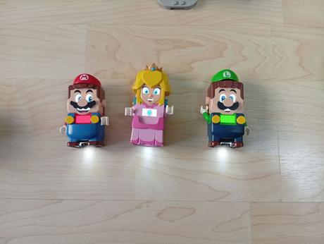Lego super mario 71387 dobrodružstvo s luigim, 