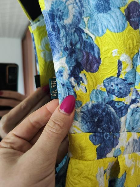 Spoločenské šaty s, s