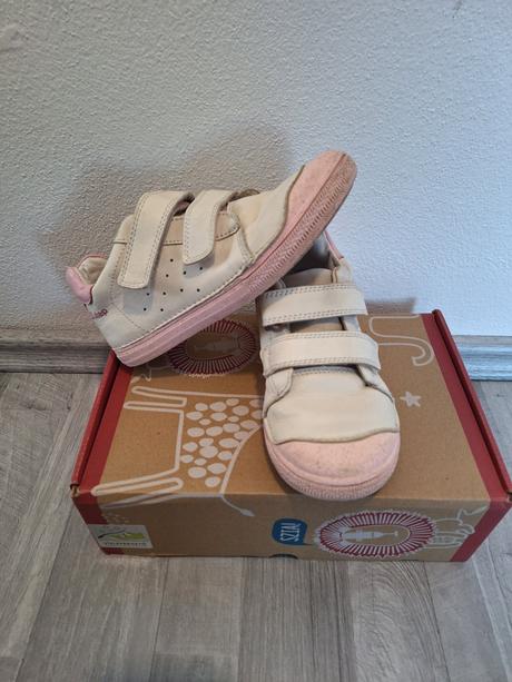 Kozenne tenisky, d.d.step,33