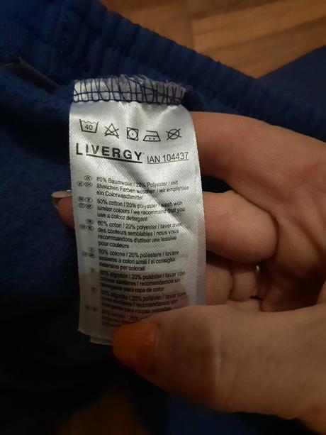 Pánske tepláky, 52
