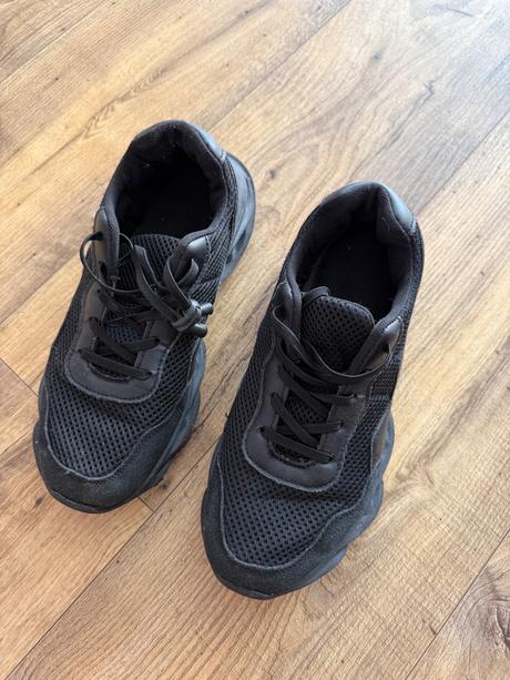 Tenisky, reserved,39