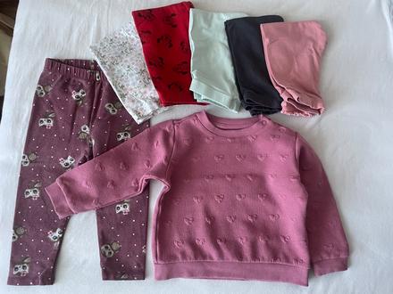 Balíček 86 - tričká, body, legíny, mikiny, pyžamká, 86–98