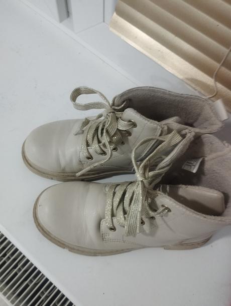 Bežove čizmy 30, 30