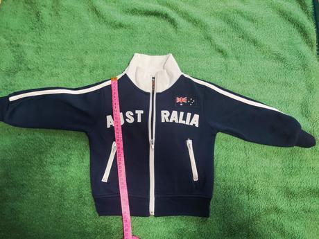 Sveter na zips, 92