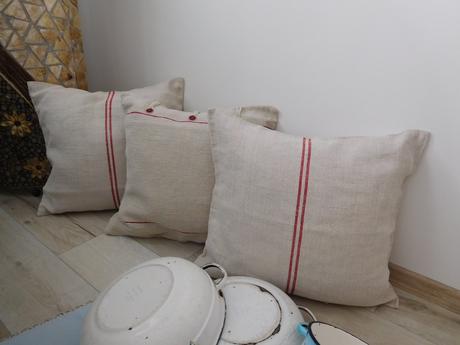 Vankúše z ľanového plátna , obrus starodávny, 