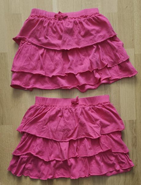 Sukňa s volánmi, 146