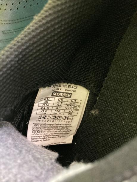 Halovky, tenisky na futsal c. 39, decathlon,39
