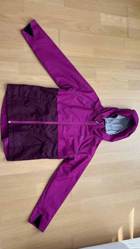Turistická nepremokavá bunda, quechua,134