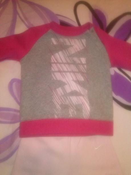 Teplakova suprava, nike,80