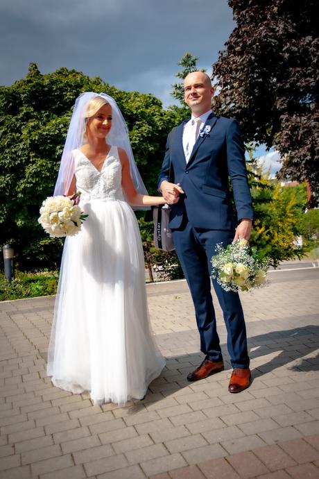 Svadobne saty s/m + topanky zadarmo, m