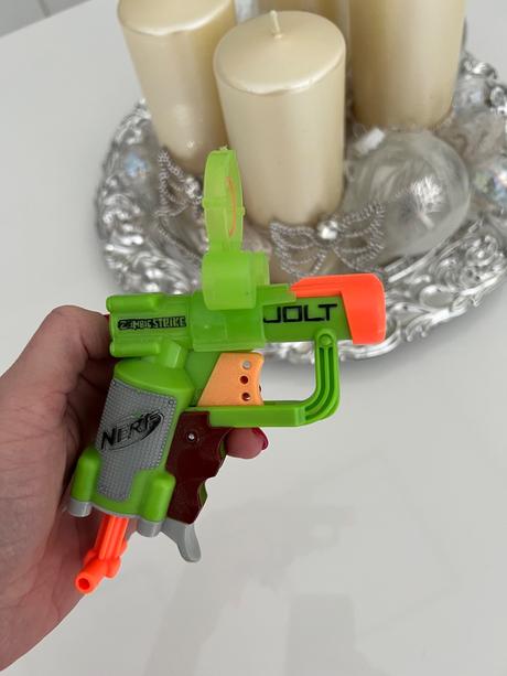 Nerf zombie strike, 