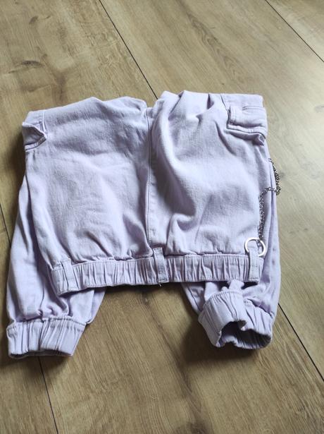 Kapsáče, reserved,146