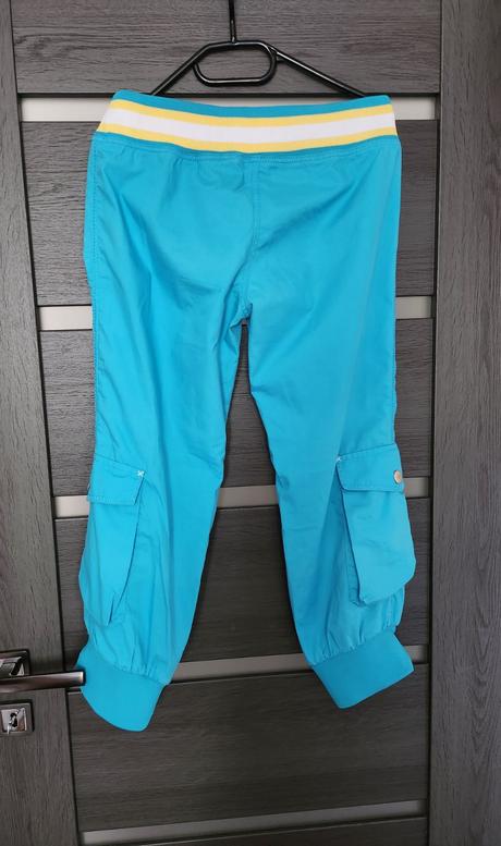 Športové zn.bershka, bershka,m