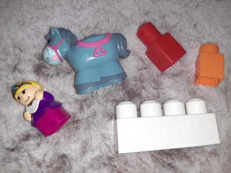 Megabloks princezná, koník, 