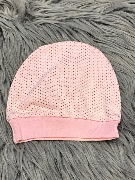 Dievčenská bodkovaná čiapka, 56