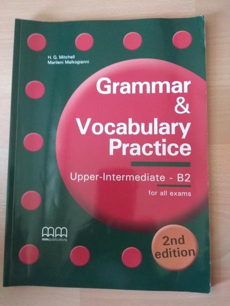 Učebnica grammar&vocabulary practice, 