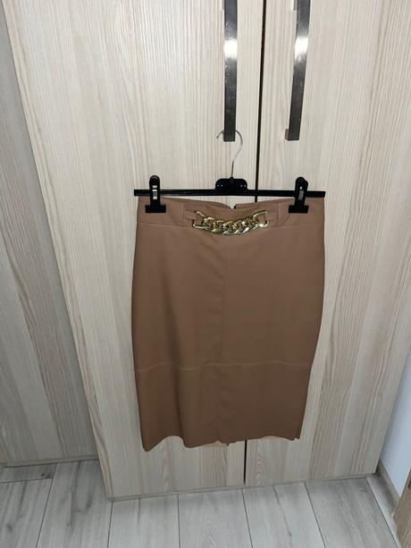 Kozenkova sukňa, 38