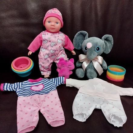 Zvuková bábika 30cm a jej hračky,