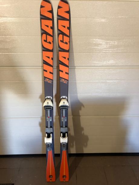 Skiapy hagan 163cm, viazanie diamir, pasy montana, 160-169 cm