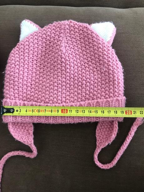 Čiapka, nákrčník a rukavice, 86