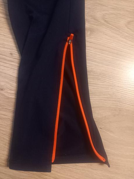 Športové tepláky, kipsta,152